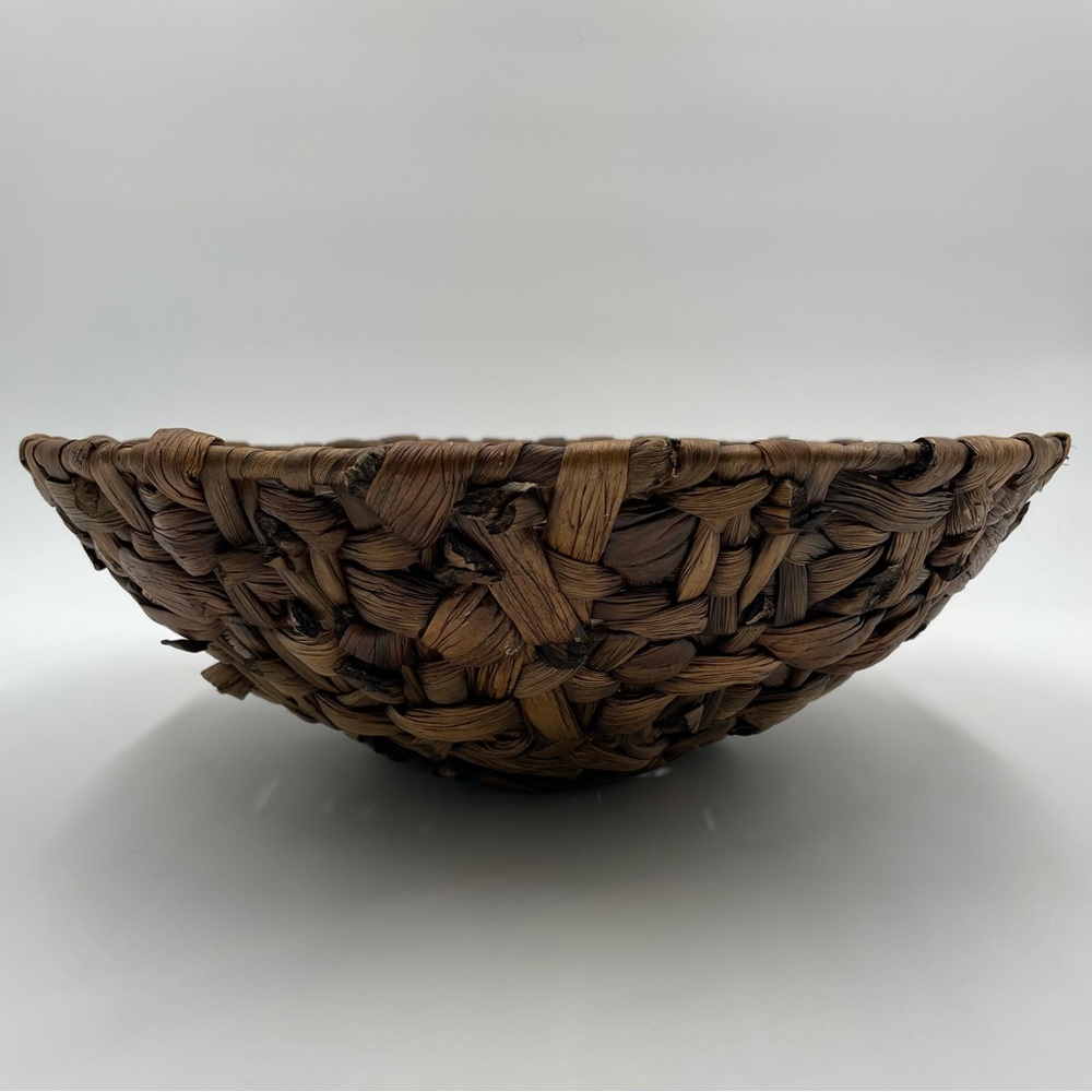 Large Woven Water Hyacinth Basket Bowl